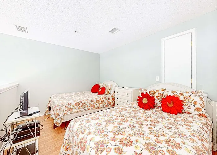 Direct Gulf Front With Pools & Hot Tubs - Steps To *