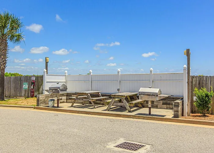 Direct Gulf Front With Pools & Hot Tubs - Steps To Gulf Shores